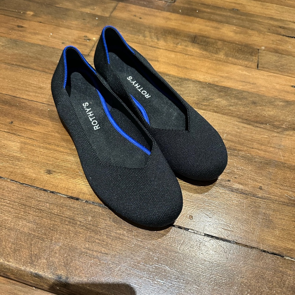 Rothy's Black and Blue Flats Sleek Comfort Design